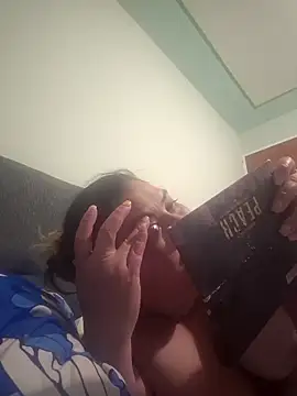 Snapshot of curvy_diva_ chatting on 09.13.25 curvy diva online show from 09.13.25