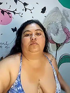 Snapshot of curvy_diva_ chatting on 11.16.25 curvy diva online show from 11.16.25