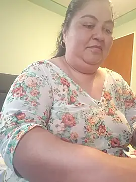 curvy diva  online show from 01.13.26