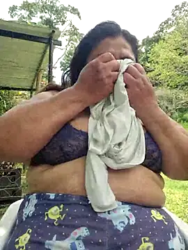 curvy diva  online show from 03.07.26