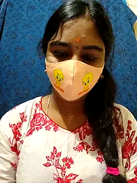 mini-queen online show from 11.28.25