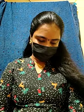 mini-queen online show from 03.28.26