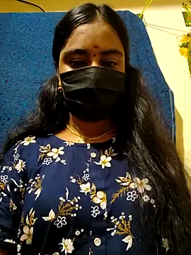 mini-queen online show from 04.13.26