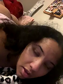 StylishEchium online show from 11.16.25