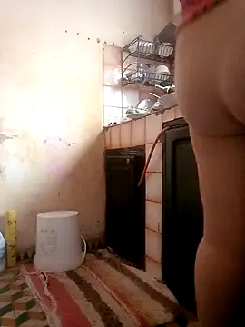 Snapshot of Mayamimi chatting on 11.17.25 Mayamimi online show from 11.17.25