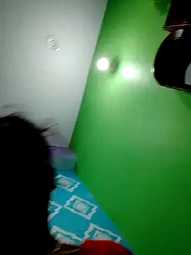 Snapshot of Pahadi_couple chatting on 10.04.25 Pahadi couple online show from 10.04.25