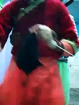 Snapshot of Pahadi_couple chatting on 10.13.25 Pahadi couple online show from 10.13.25