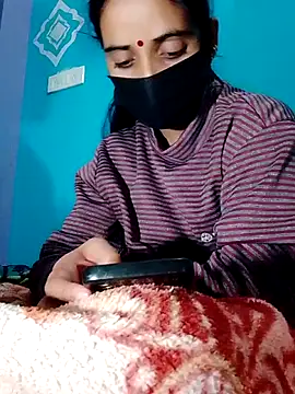 Pahadi couple online show from 11.04.25