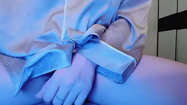 Dancer03 online show from 09.17.25