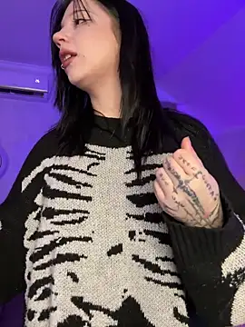 YourLittleDevil online show from 03.09.26