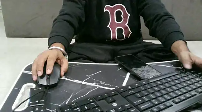 Snapshot of sexypunjabi26 chatting on 12.04.24 sexypunjabi26 online show from 12.04.24