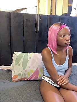 SexyPetitex25 online show from 03.23.26