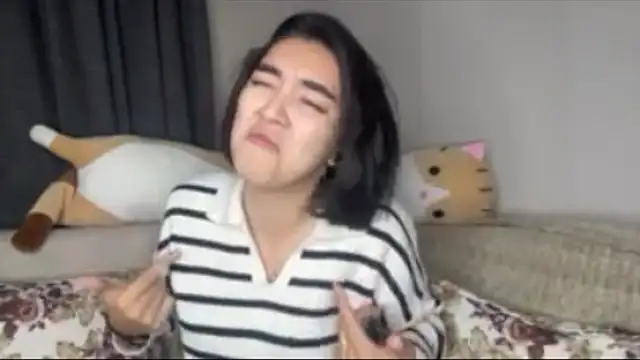 Snapshot of TAG_MIGGI chatting on 10.10.25 TAG MIGGI online show from 10.10.25