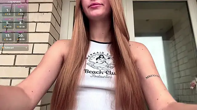 Snapshot of SweetJinny88 chatting on 11.05.25 SweetJinny88 online show from 11.05.25