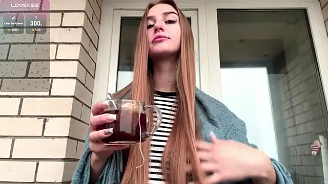 Snapshot of SweetJinny88 chatting on 11.27.25 SweetJinny88 online show from 11.27.25