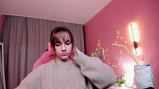 Jamie Chung online show from 11.23.25