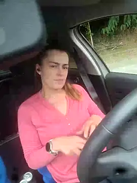 Carolinemiam online show from 09.18.25