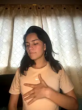 Snapshot of blinkiii_ chatting on 10.01.25 blinkiii  online show from 10.01.25