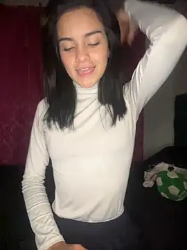 Snapshot of blinkiii_ chatting on 10.11.25 blinkiii  online show from 10.11.25