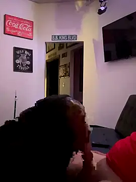 Snapshot of getitnow696969 chatting on 11.11.25 getitnow696969 online show from 11.11.25