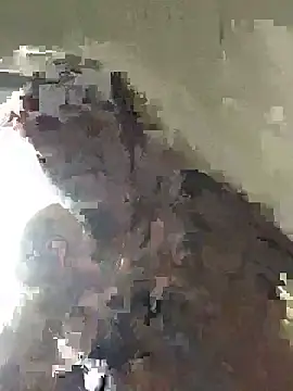 Snapshot of tattoos22 chatting on 11.25.25 tattoos22 online show from 11.25.25