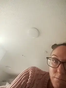 Snapshot of PrincessP8989 chatting on 02.13.26 PrincessP8989 online show from 02.13.26