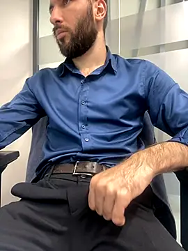 Snapshot of speddy34 chatting on 11.04.25 speddy34 online show from 11.04.25