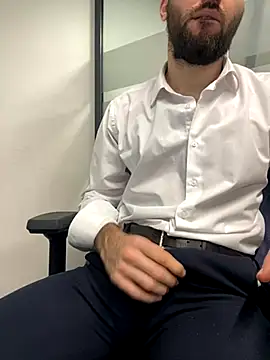 Snapshot of speddy34 chatting on 11.27.25 speddy34 online show from 11.27.25