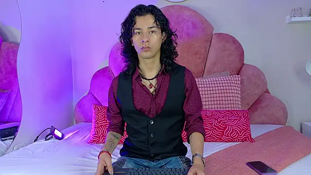 BenjiFiore  online show from 09.23.25