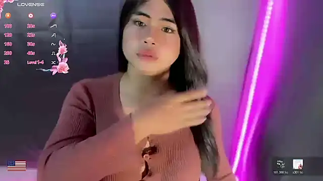 Snapshot of NyxaraSinDoll chatting on 04.10.26 NyxaraSinDoll online show from 04.10.26