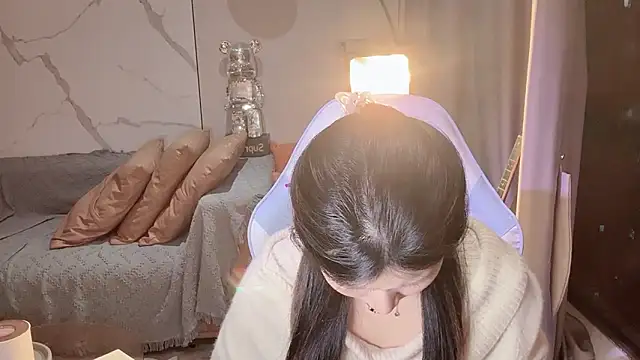 Snapshot of Lixinel-520 chatting on 12.01.25 Lixinel-520 online show from 12.01.25