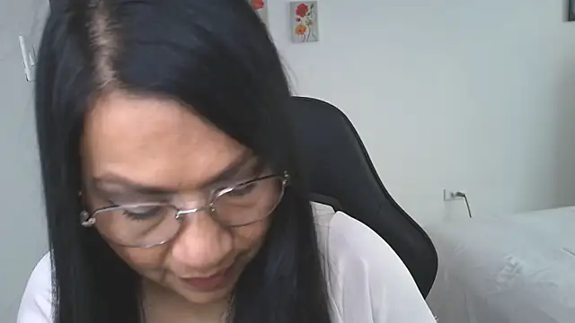 Snapshot of LissafeetHott chatting on 11.07.25 LissafeetHott online show from 11.07.25