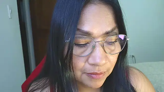 Snapshot of LissafeetHott chatting on 02.13.26 LissafeetHott online show from 02.13.26