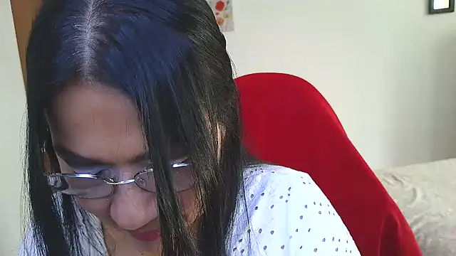 Snapshot of LissafeetHott chatting on 04.10.26 LissafeetHott online show from 04.10.26