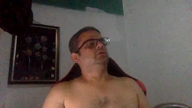 Snapshot of Katracho6969 chatting on 06.08.26 Katracho6969 online show from 06.08.26