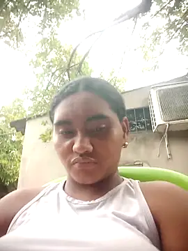 Lucy-Ferr online show from 10.27.25