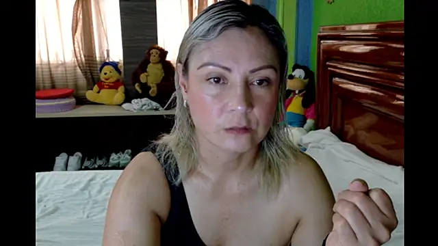 Snapshot of _Charlize_theron_ chatting on 02.23.26 Charlize theron online show from 02.23.26