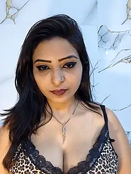 QUEEN-ADITI online show from 04.10.26