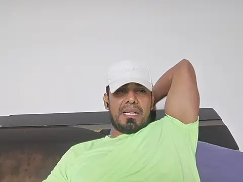 Snapshot of Camilo210520 chatting on 07.09.26 Camilo210520 online show from 07.09.26