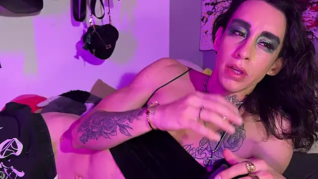 xoFrankie online show from 09.25.25