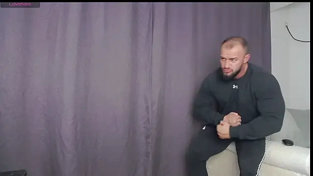 Snapshot of RickyMiami1 chatting on 10.14.25 RickyMiami1 online show from 10.14.25