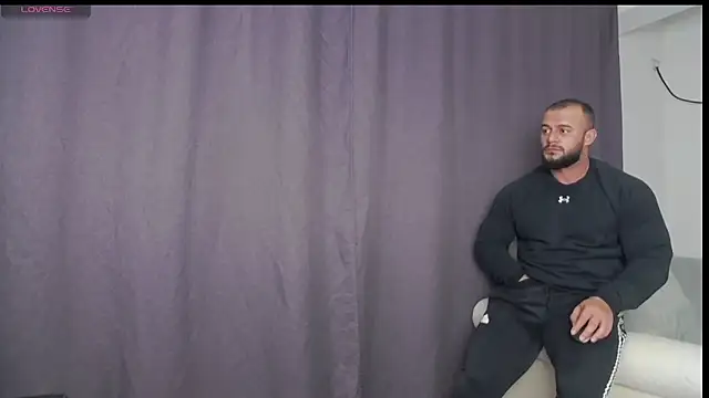 Snapshot of RickyMiami1 chatting on 10.15.25 RickyMiami1 online show from 10.15.25