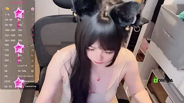 Zora 888 online show from 09.18.25