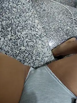 Snapshot of Mai_hd chatting on 11.08.25 Mai hd online show from 11.08.25