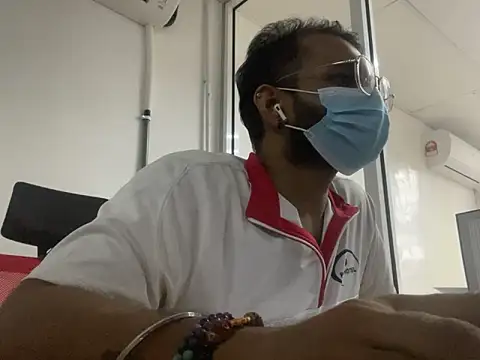 Snapshot of sugendolly chatting on 10.12.25 sugendolly online show from 10.12.25