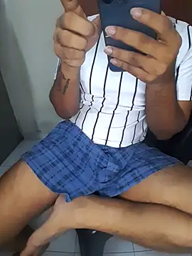 Snapshot of sugendolly chatting on 11.04.25 sugendolly online show from 11.04.25