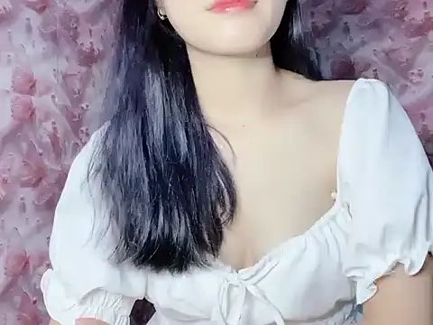 Snapshot of Miumiu028 chatting on 10.06.25 Miumiu028 online show from 10.06.25