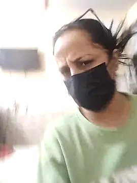 Snapshot of meenu_bhabhi547 chatting on 11.14.25 meenu bhabhi547 online show from 11.14.25