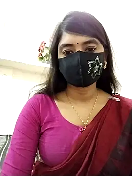 Snapshot of Puja-Rane chatting on 11.04.25 Puja-Rane online show from 11.04.25