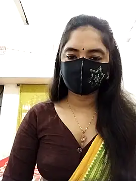 Snapshot of Puja-Rane chatting on 12.14.25 Puja-Rane online show from 12.14.25